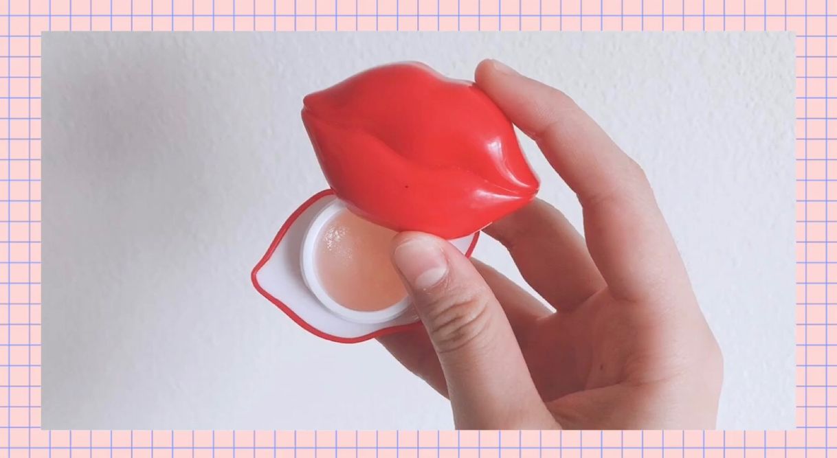 Social Kiss Kiss Lip Essence Balm