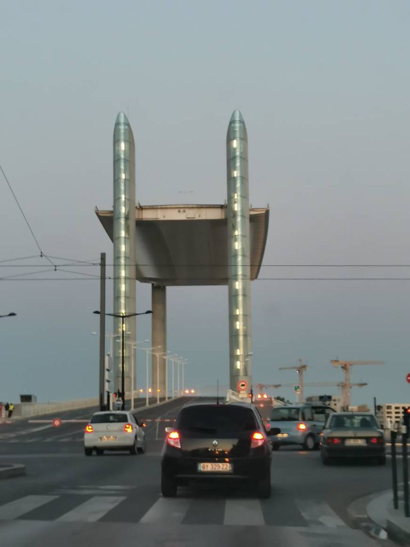 Lugar Pont d'Aquitaine