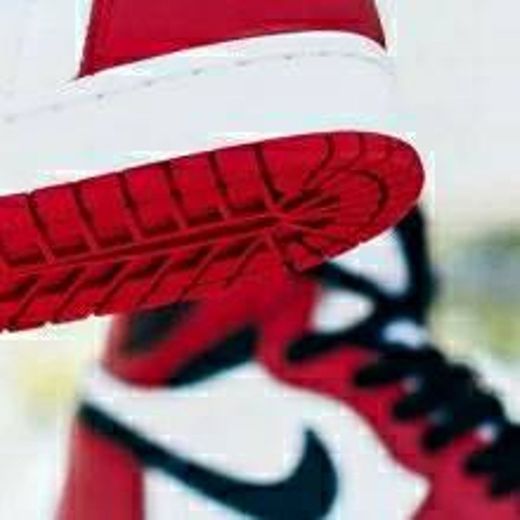 Nike - Zapatillas de baloncesto AIR FORCE 1 MID