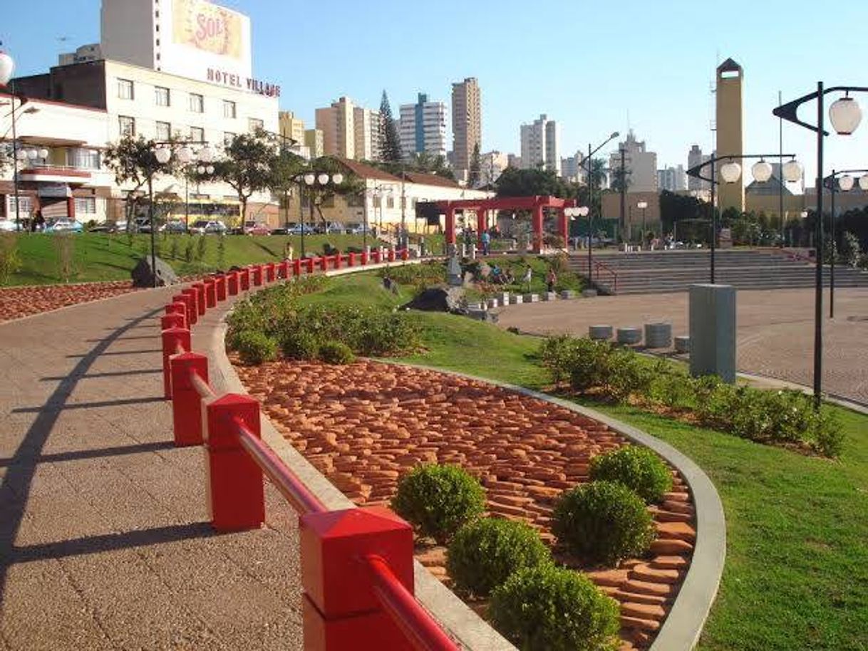 Lugar Praça da Imigração Japonesa 