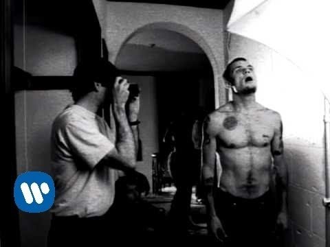 Fashion Red Hot Chili Peppers - Suck My Kiss [Official Music Video] - YouTube