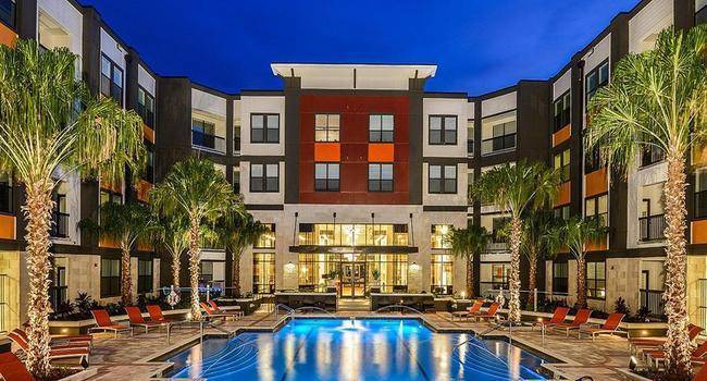 Social EOS Apartments ORLANDO