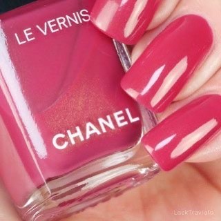 Products Esmalte de uñas CHANEL Le Vernis 586 Rose Prodigious