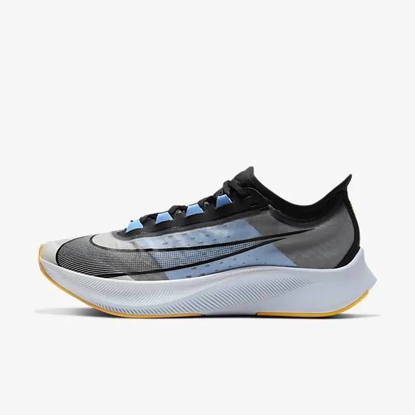 Social Nike Zoom Fly 3