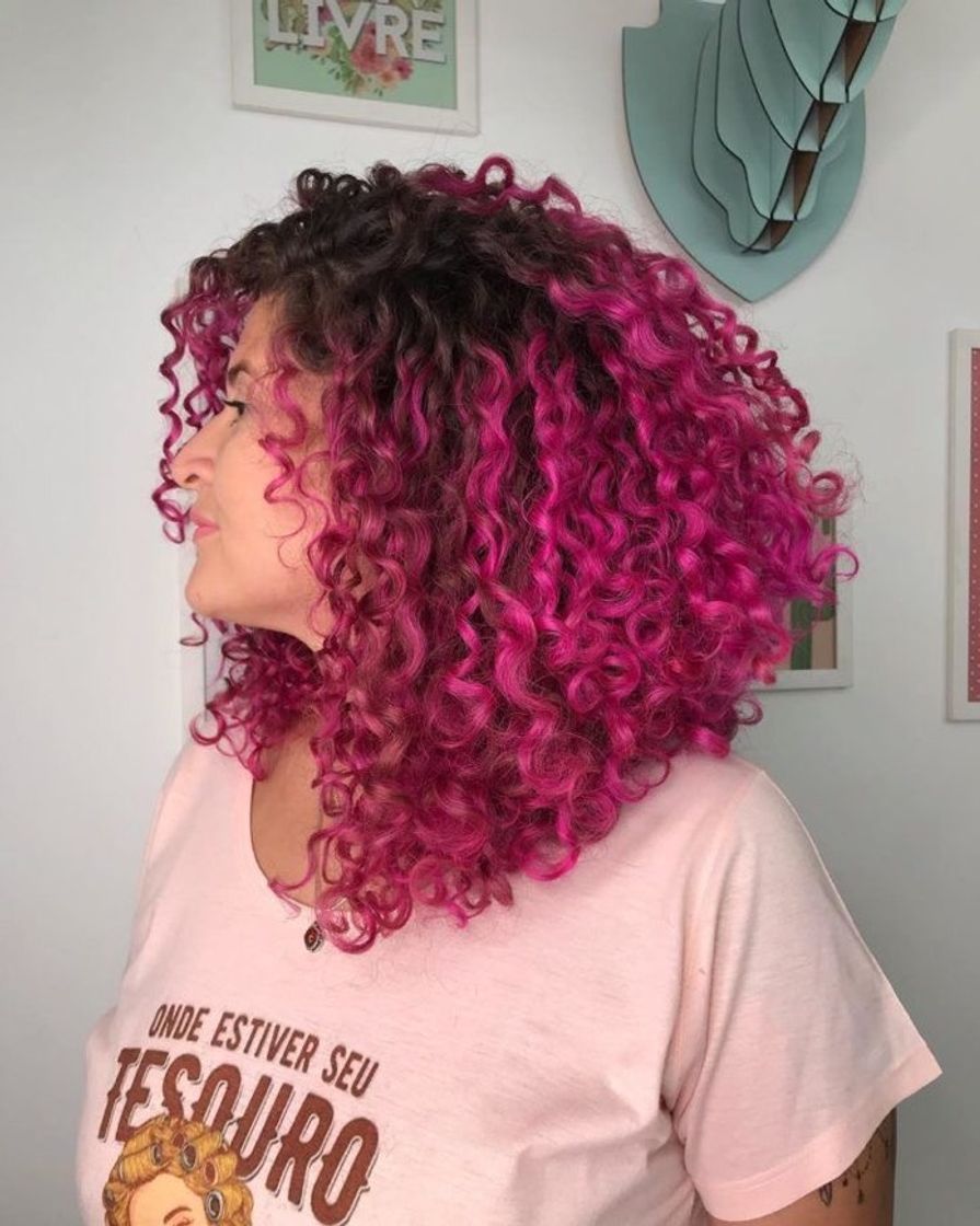 Moda Cacheado rosa😍