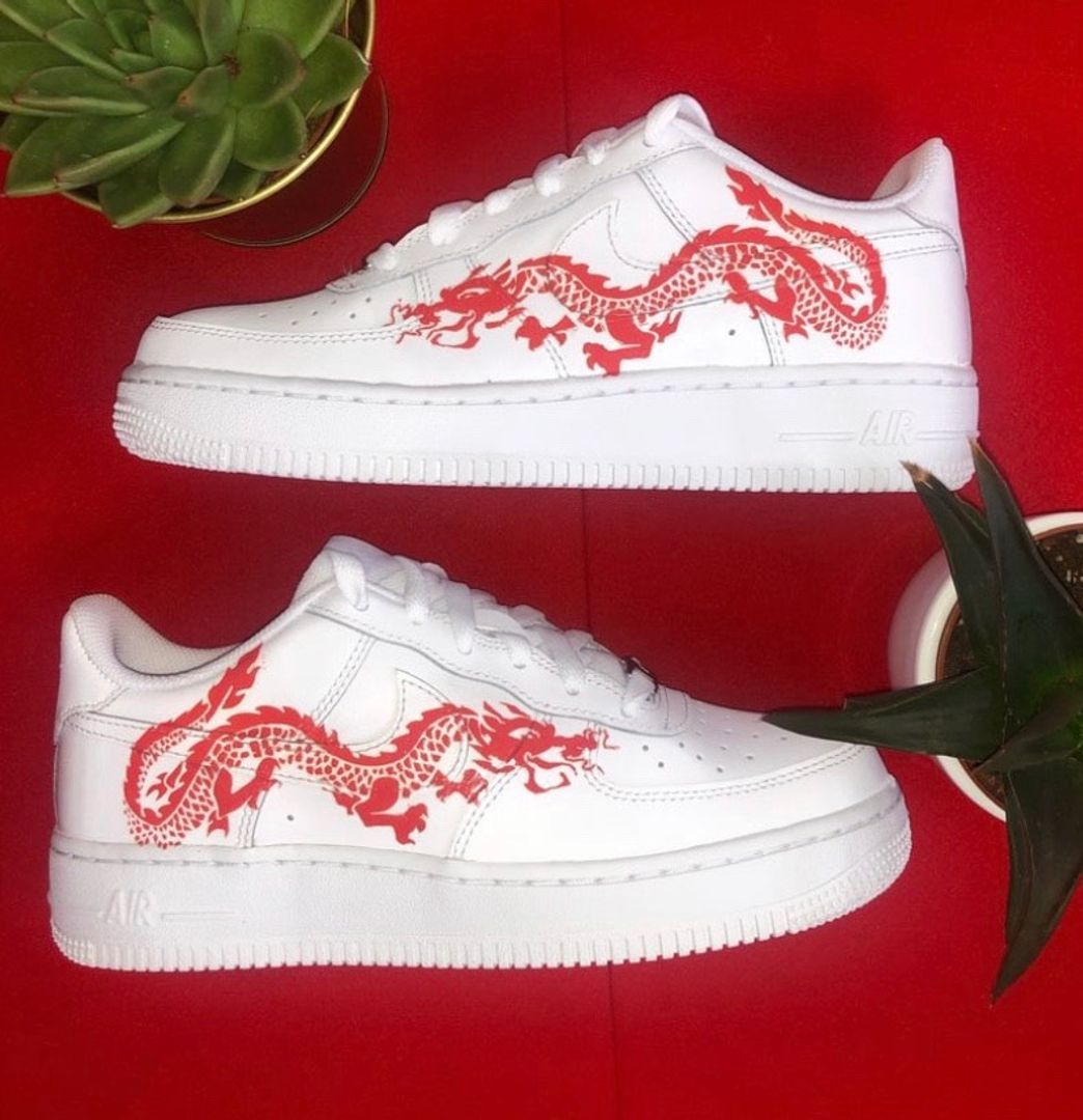 Social NIKE AIR FORCE 1 MODIFICADAS 