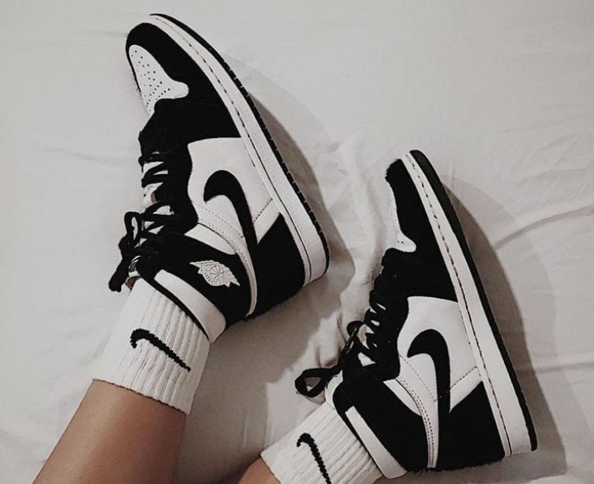 Moda Jordan retro high 