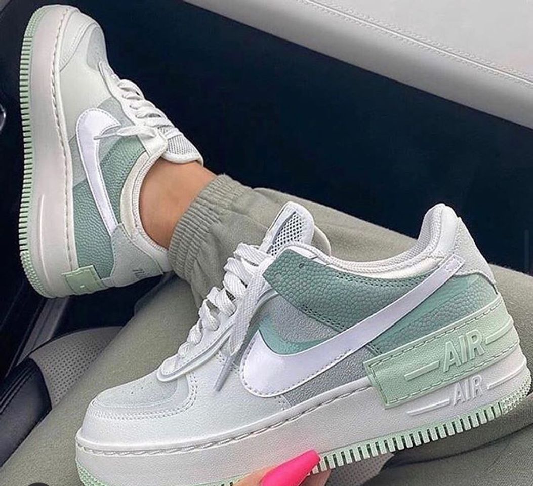 Moda Nike airforce shadow