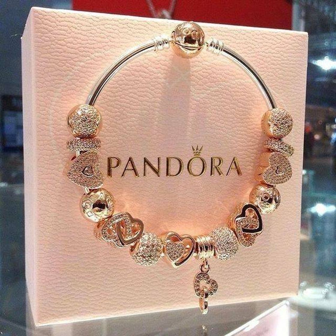 Fashion PANDORA💖🤩