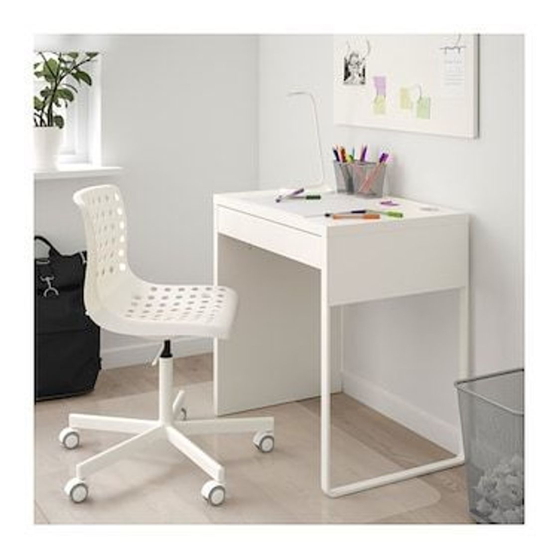 Elemento de la categoría hogar MICKE Escritorio - blanco - IKEA