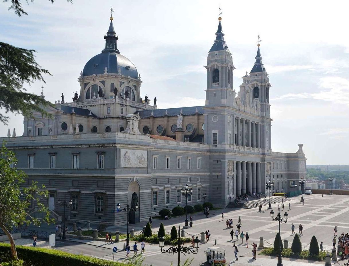 Place Almudena Cathedral