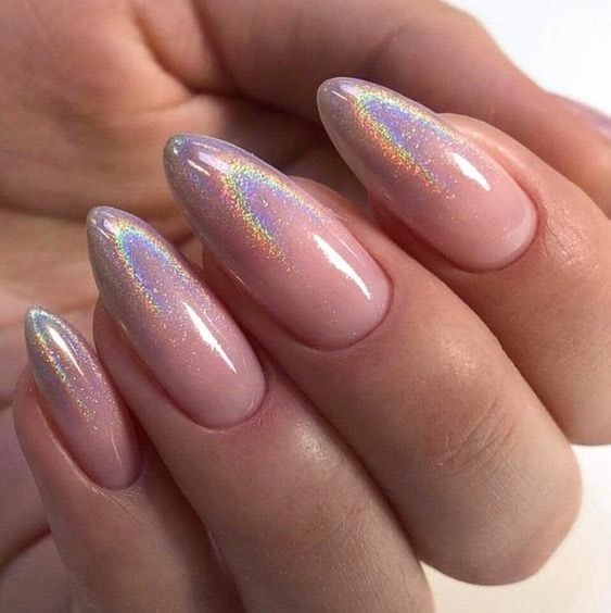 Fashion Unhas nude + holográfica 