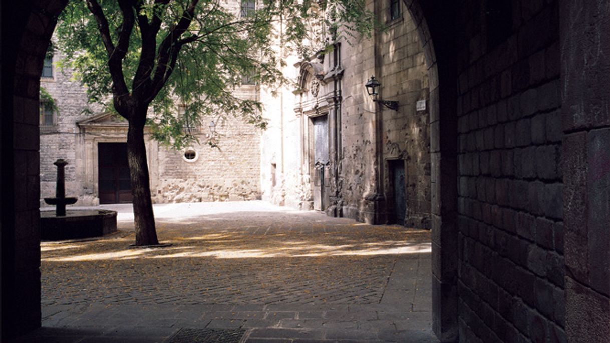 Place Plaça de Sant Felip Neri