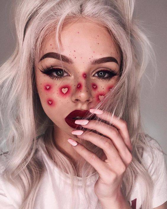 Social Hearts aesthetic makeup💖