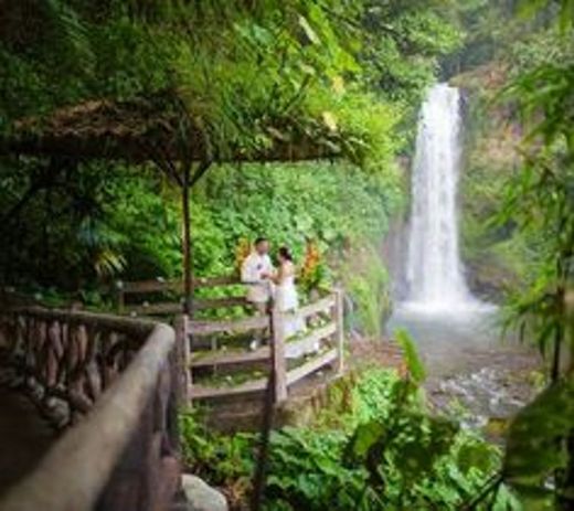 La Paz Waterfall Gardens Nature Park