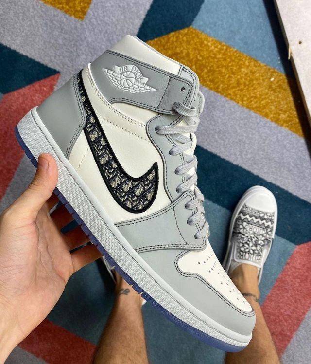 Social Air jordan 1