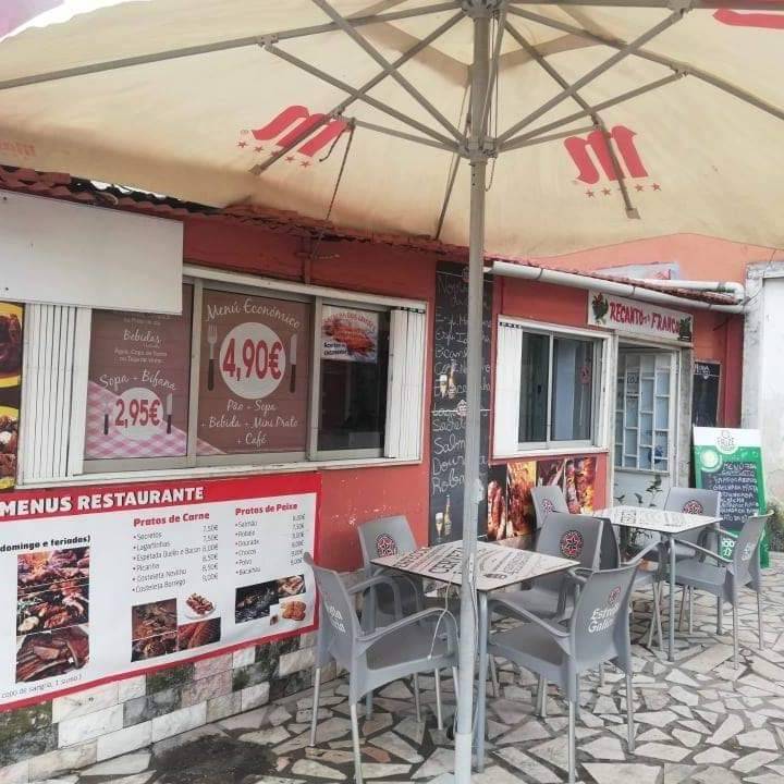 Restaurants RECANTO DO FRANGO