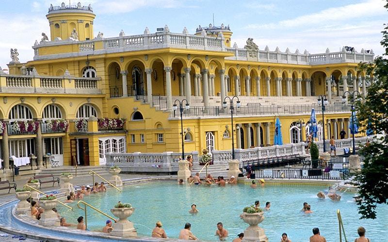 Lugar Széchenyi Thermal Bath