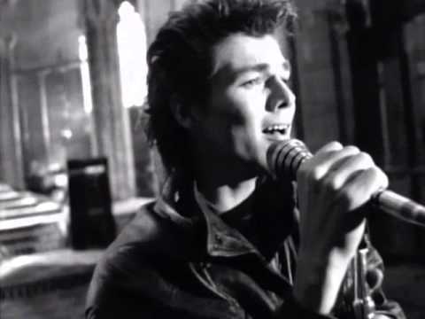 Canciones a-ha - The Sun Always Shines on T.V. (Official Video) - YouTube