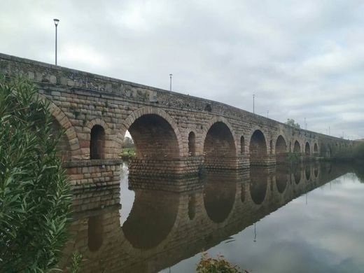 Puente romano