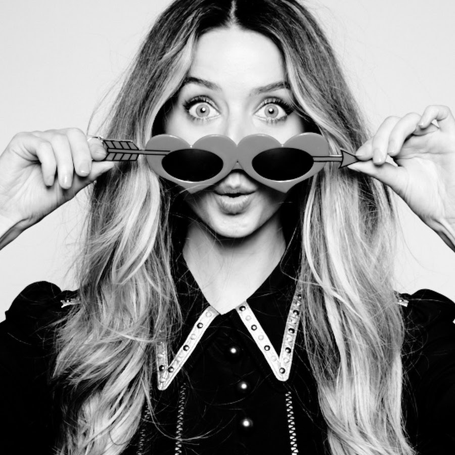 Fashion Zoe Sugg