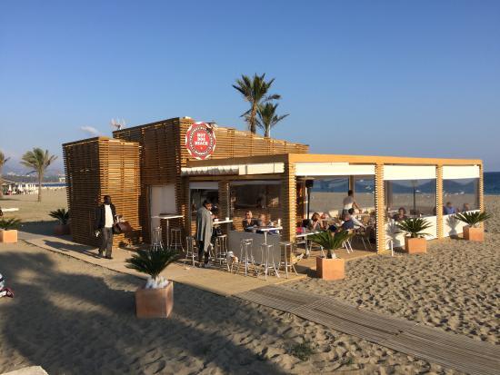 Lugar Hot Dog Beach Marbella