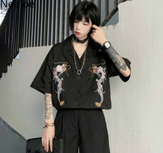 Camisa Punk con dragónes color negro Harajuku