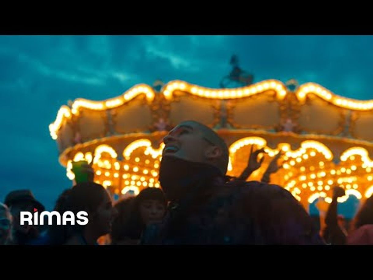 Fashion Callaíta - Bad Bunny ( Video Oficial ) - YouTube