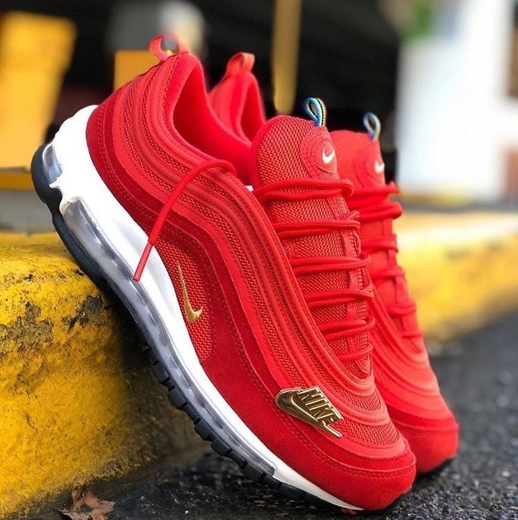 Social Nike AirMax 97