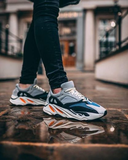 adidas Yeezy Boost 700 Inertia - Zapatillas Deportivas