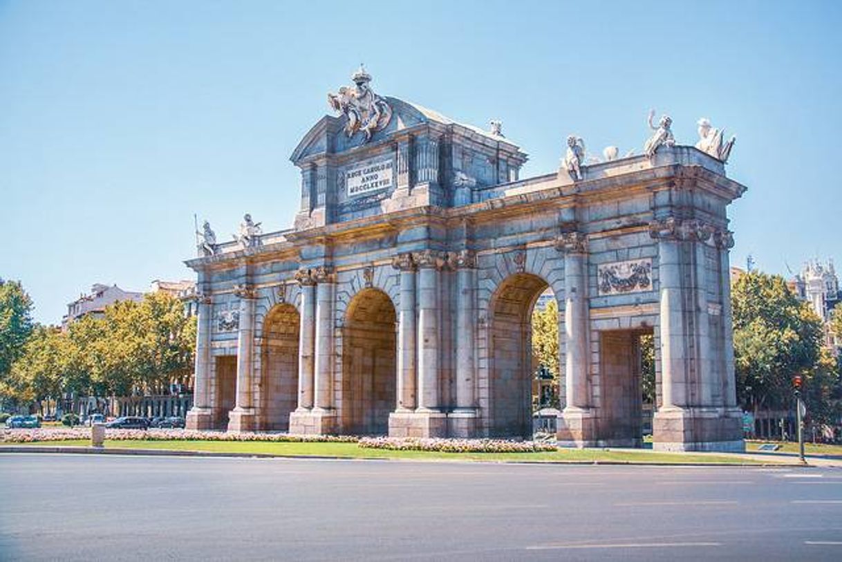 Place Puerta de Alcalá