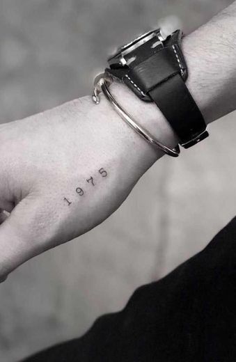 Tatuagem 1️⃣9️⃣7️⃣5️⃣