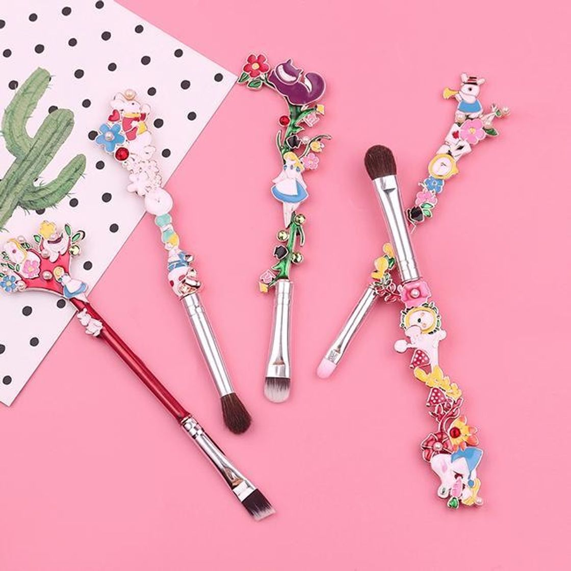 Producto Kawaii Alice In Wonderland MakeUp Brushes