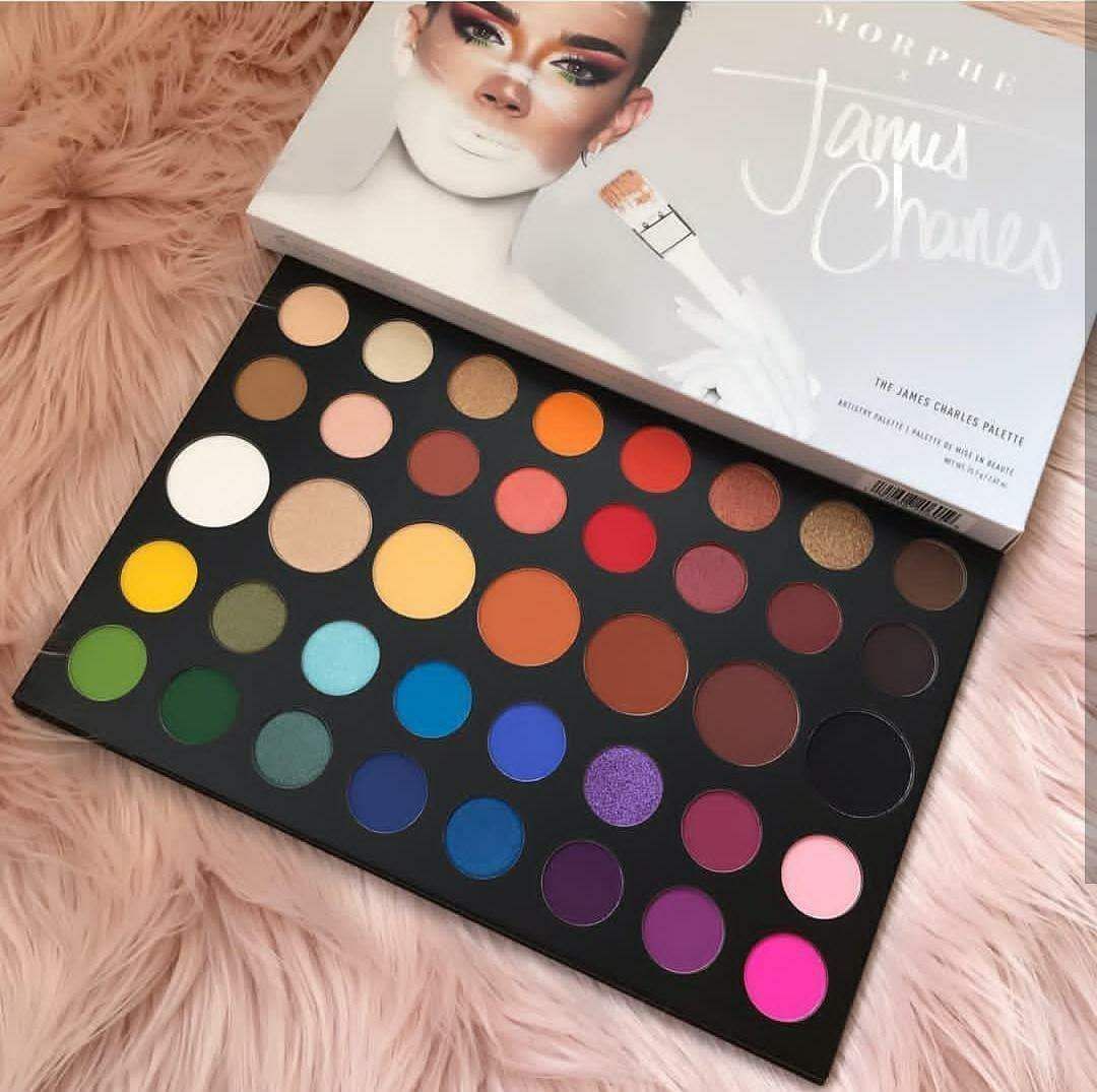 Moda James Charles Makeup Palette