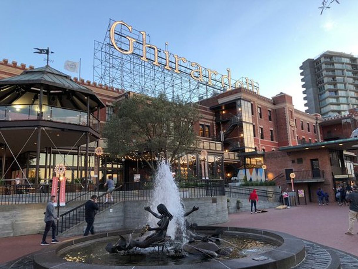 Lugares Plaza Ghirardelli