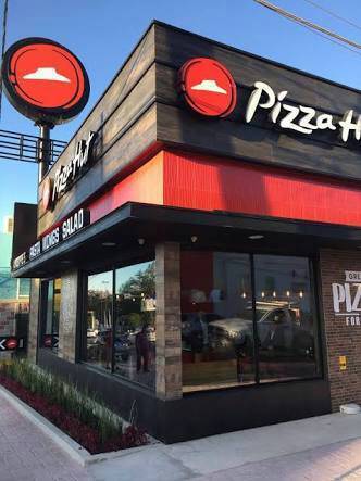 Restaurantes PIZZA HUT Lomas