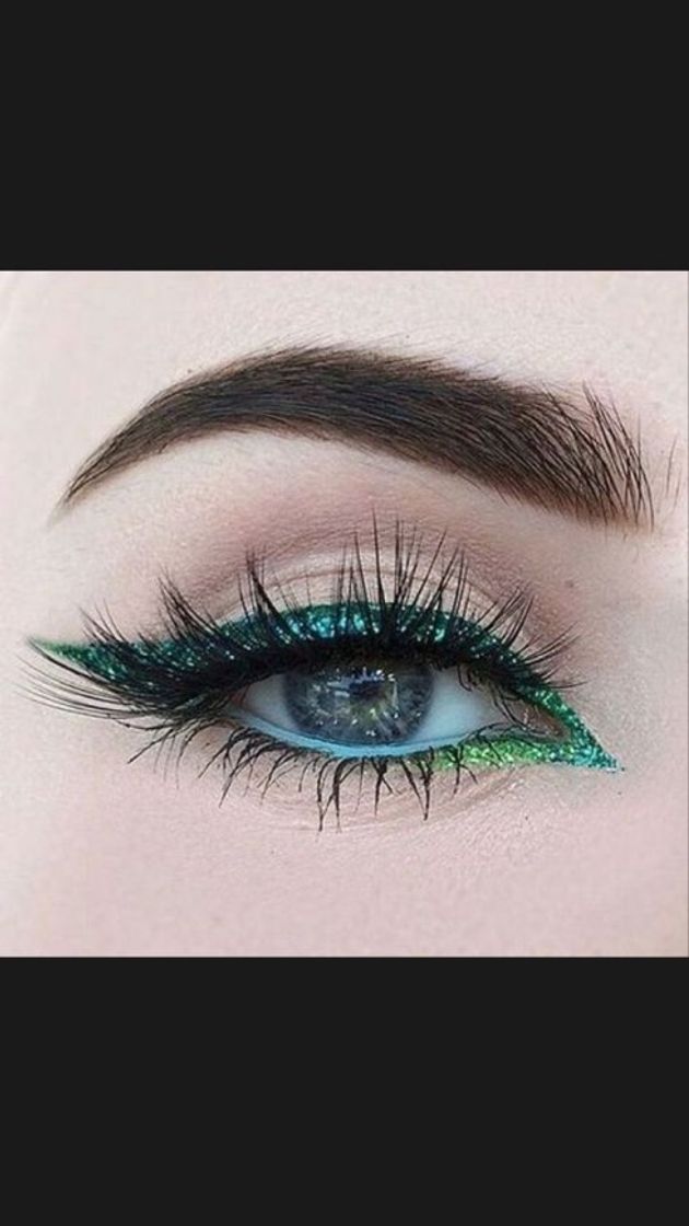 Social Delineado verde com glitter 