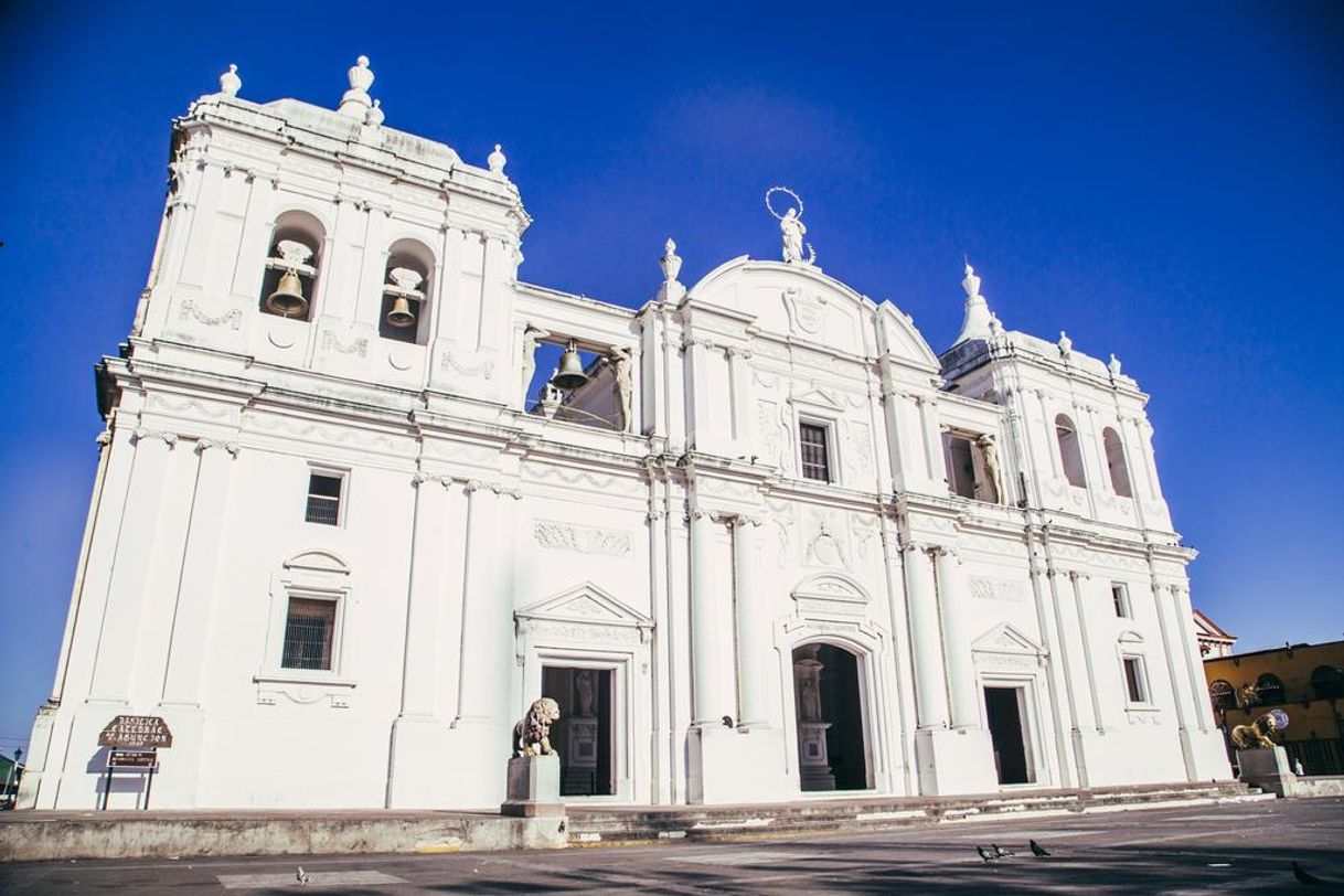 Place León