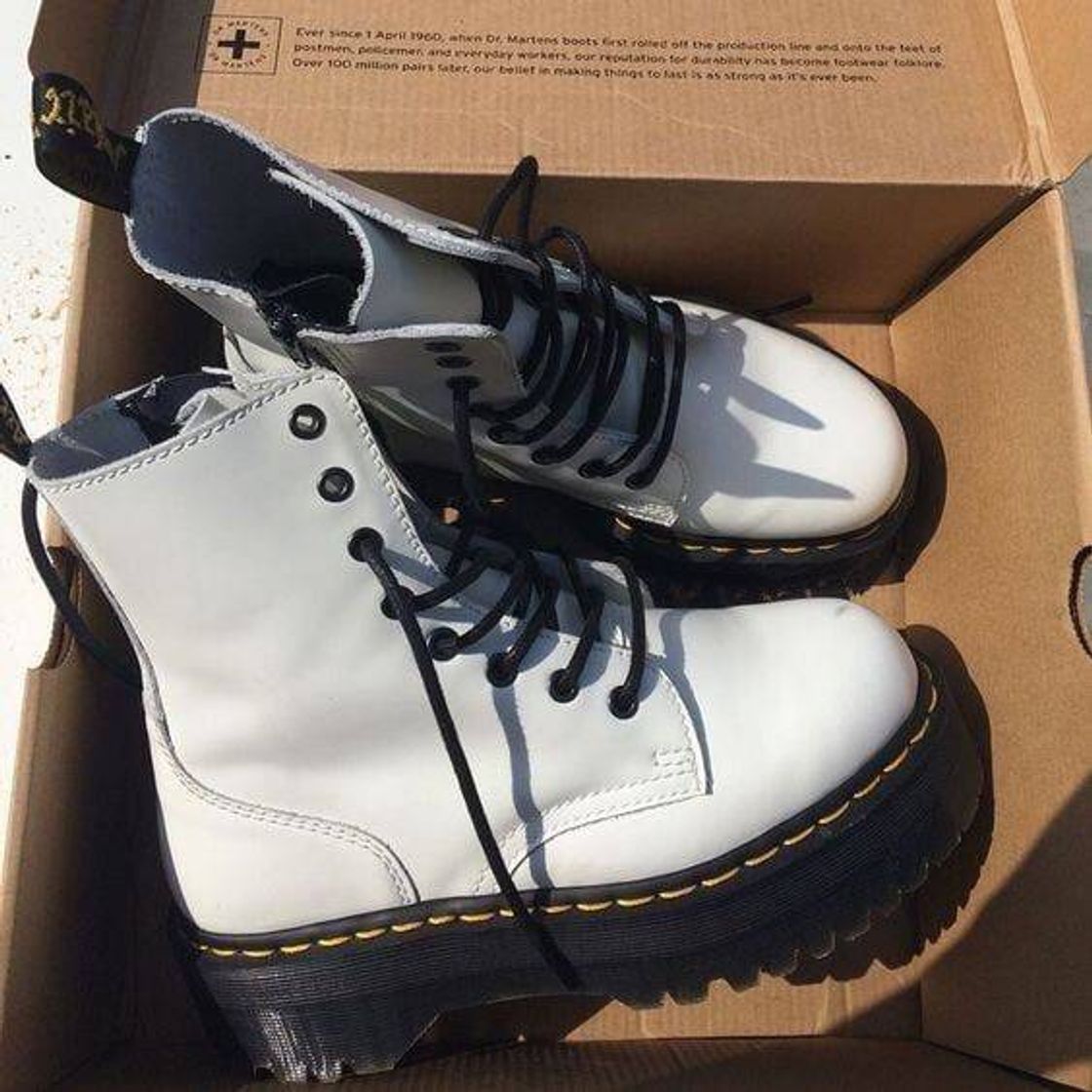Social White Boots