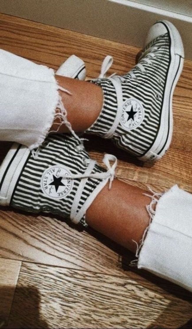 Product Converse blanques i negres