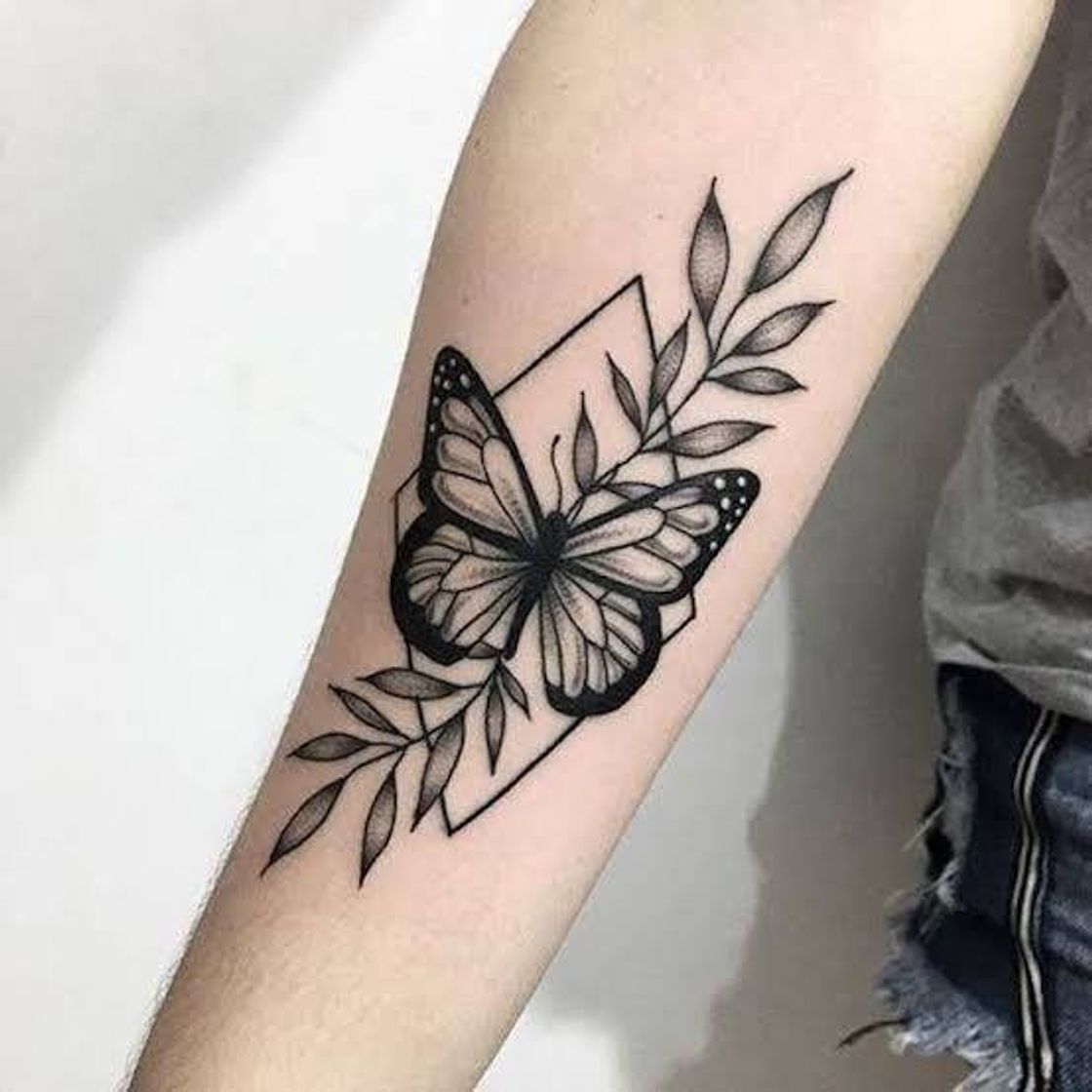 Fashion Tatuagem borboleta