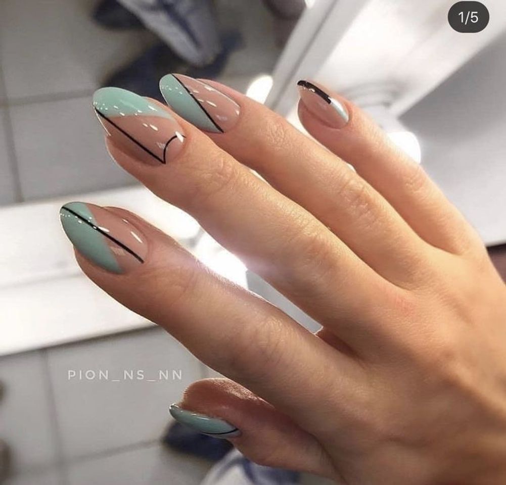 Moda unhas verde água