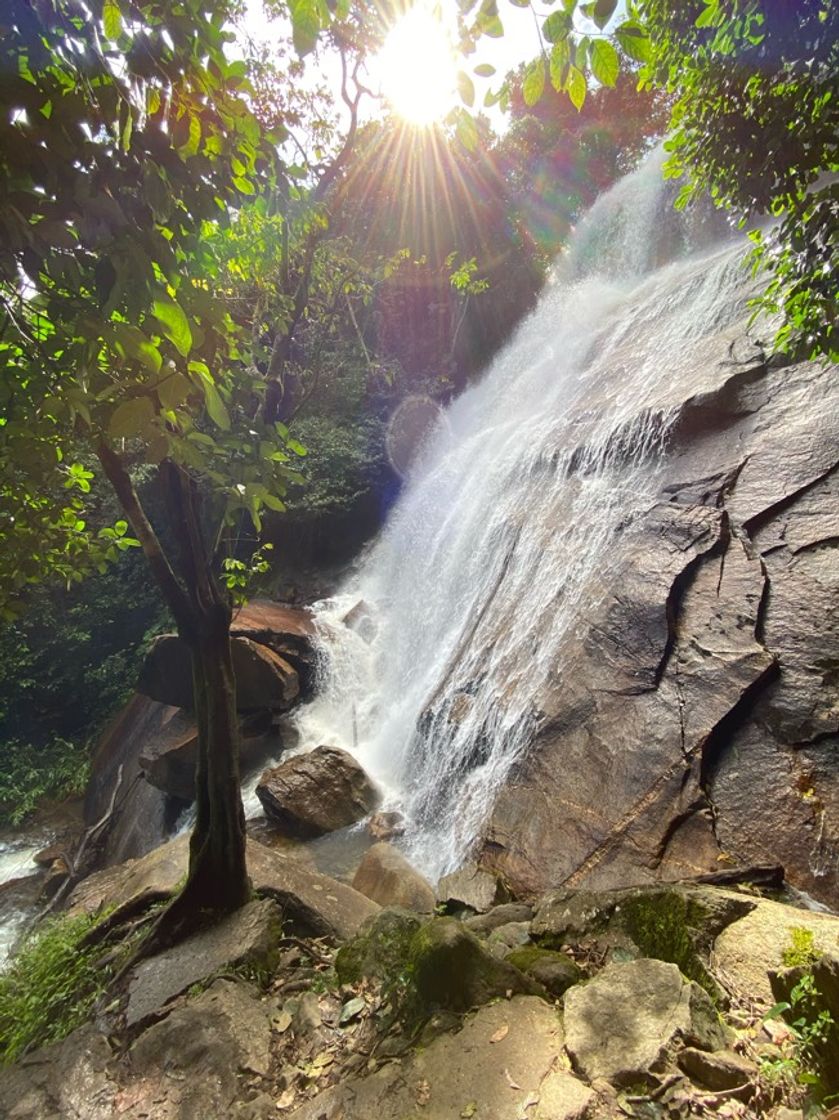 Lugar Cachoeira Véu da Noiva I