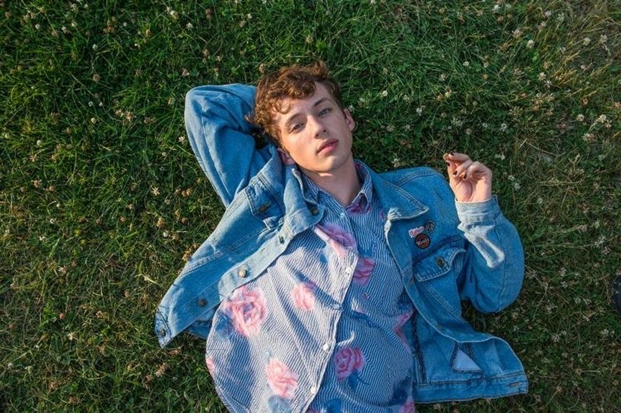 Moda Troye Sivan