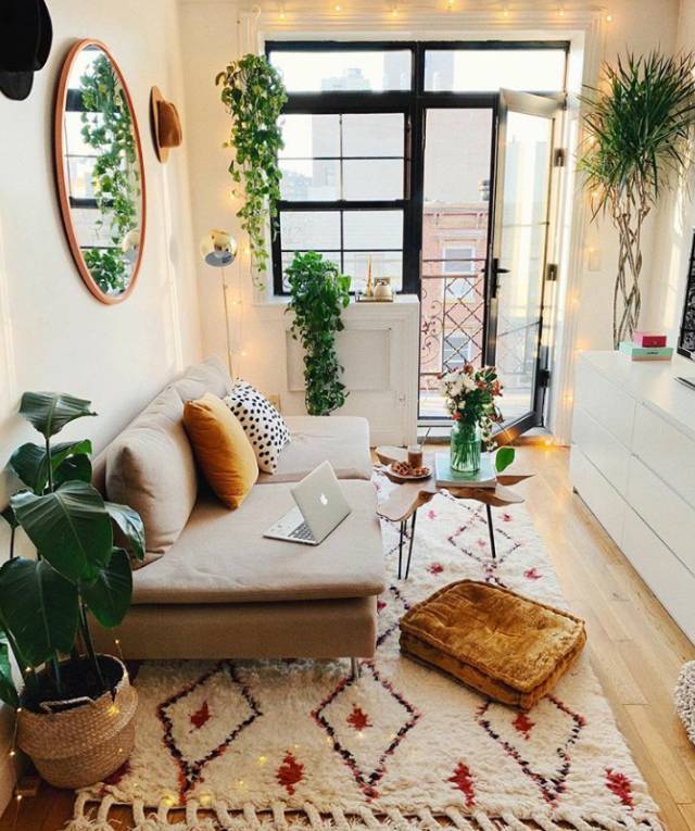 Lugares The Plant-Filled Brooklyn Apartment of Viktoria Dahlberg — THE ...