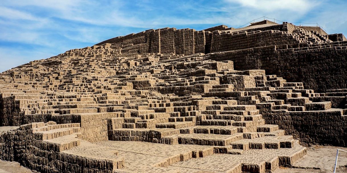 Place Huaca Pucllana