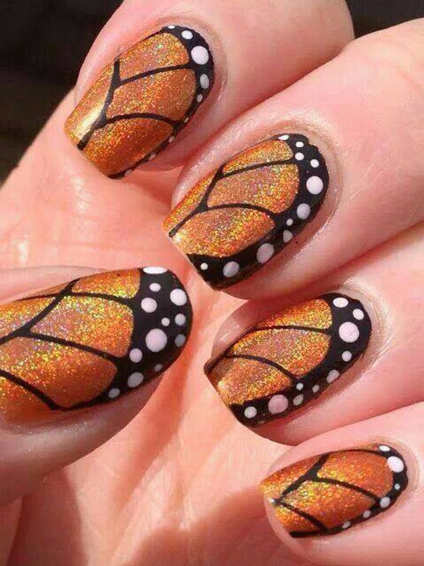 Fashion Uñas con diseño de mariposa✨