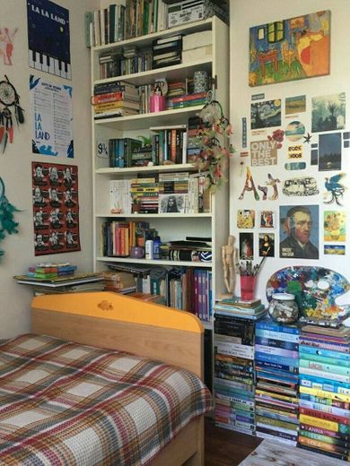 Decoración de habitación con librero ✨