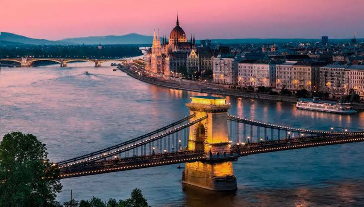 Lugar Budapest