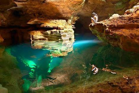 Lugar Gruta Azul da Fazenda Pratinha